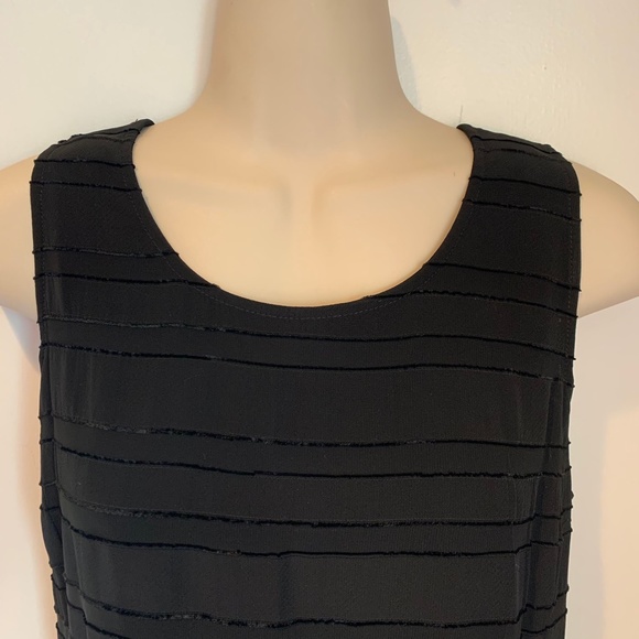 Santorelli layered tank - Picture 2 of 7